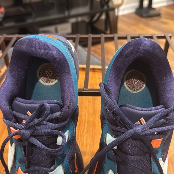 Giannis Freak 5 Basketball Shoes (Size: 8) - Picture 6 of 12